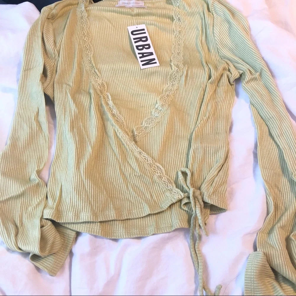 NWT Urban Outfitters Lace Y2K Wrap Top Green Crop ribbed soft cross brandy melvi - Picture 11 of 15